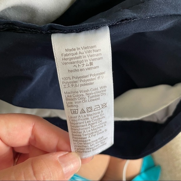 J Crew Factory Blue Navy 9” Inseam Size 30 - Picture 8 of 9